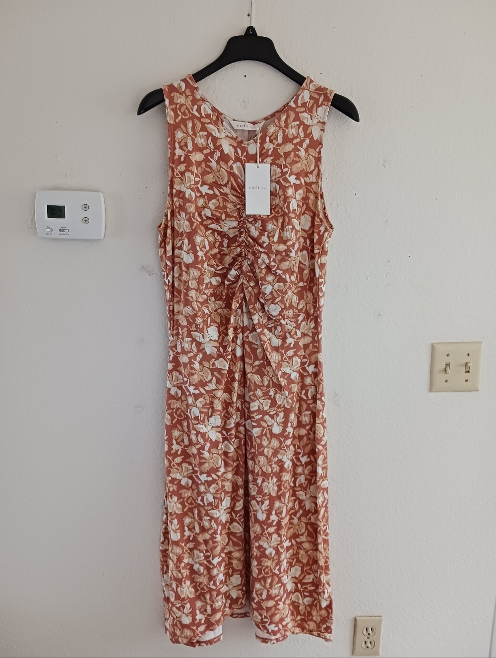Joie Elliot Ruched Floral Midi Cotton Dress - Picture 2 of 7